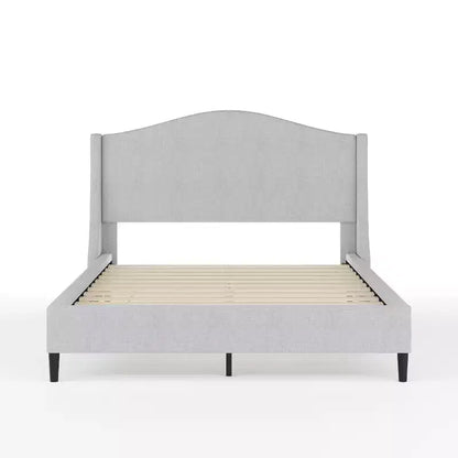 Letto a piattaforma imbottito Amelia con testiera curva e sponde imbottite