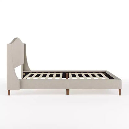 Letto a piattaforma imbottito Amelia con testiera curva e sponde imbottite