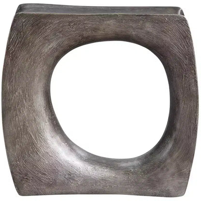 Tavolino scultoreo antico in argento